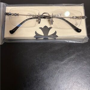 Elegant Silver Women's Glasses